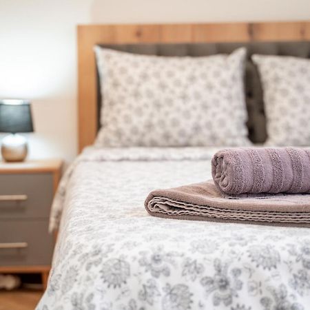 Wow Studios For Rent 2 Bul Montevideo 25A - B Σόφια Εξωτερικό φωτογραφία