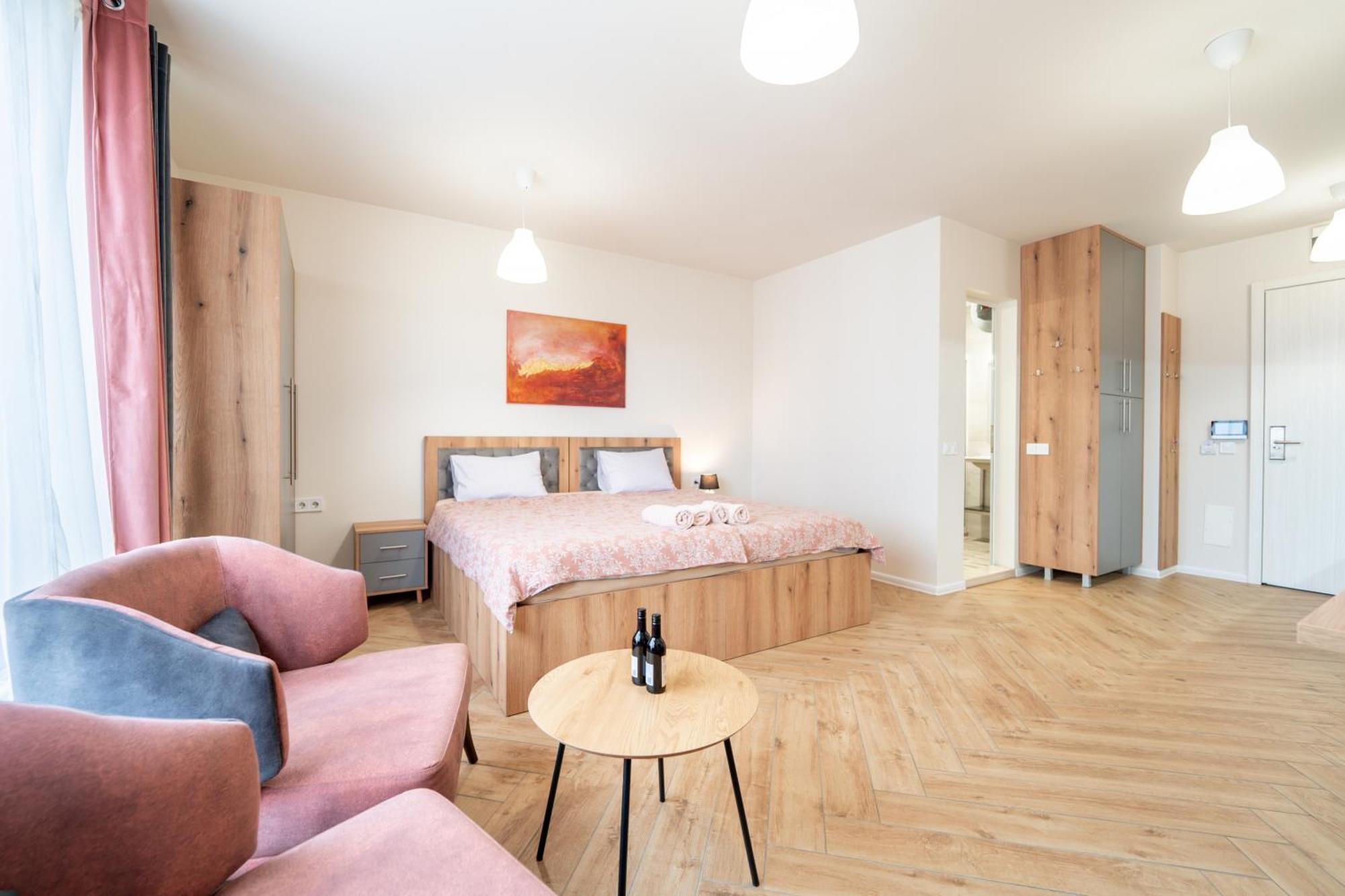 Wow Studios For Rent 2 Bul Montevideo 25A - B Σόφια Εξωτερικό φωτογραφία