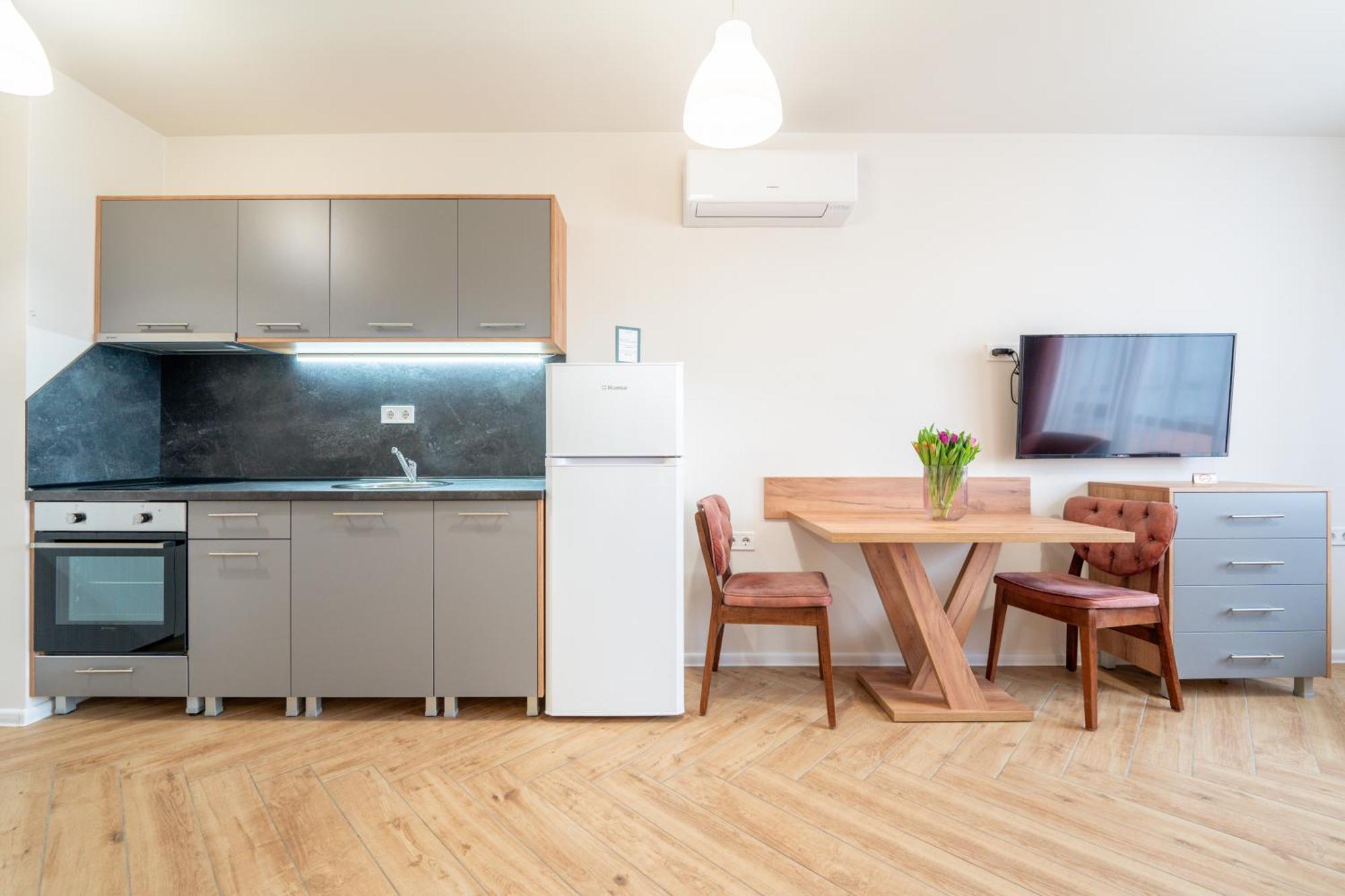 Wow Studios For Rent 2 Bul Montevideo 25A - B Σόφια Εξωτερικό φωτογραφία
